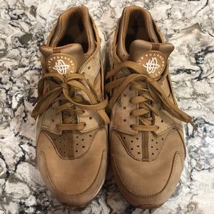 Men’s Nike Huarache